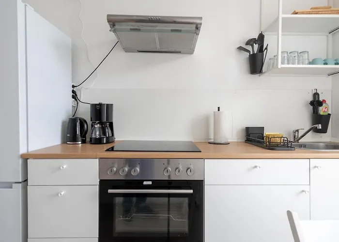 Komfortable Monteursunterkunft: 4-Zimmer-Wohnung Mit Getrennten Betten