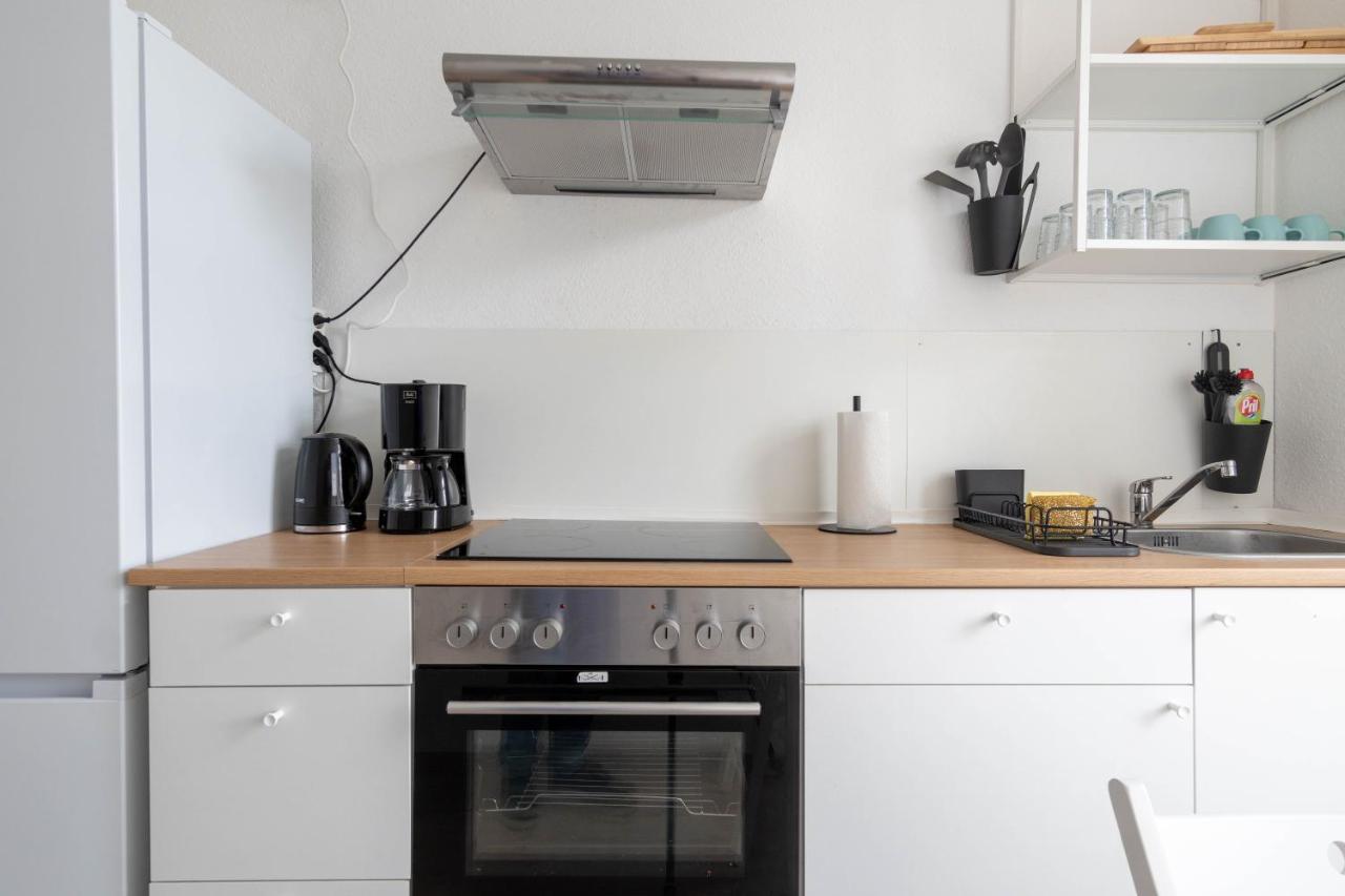 Apartment Komfortable Monteursunterkunft: 4-zimmer-wohnung Mit Getrennten Betten *