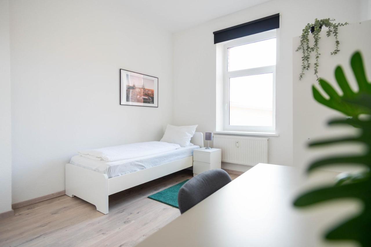 Apartment Komfortable Monteursunterkunft: 4-zimmer-wohnung Mit Getrennten Betten