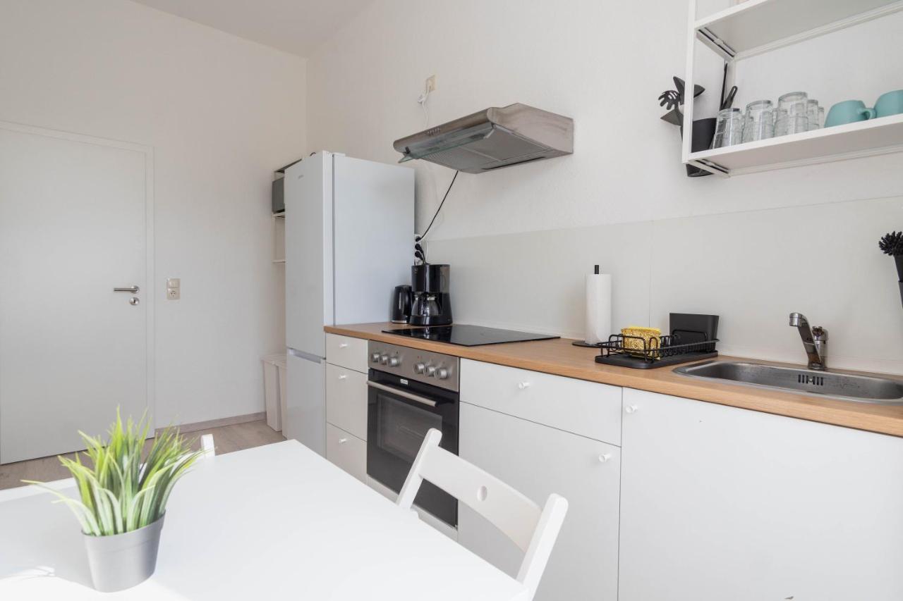 Komfortable Monteursunterkunft: 4-zimmer-wohnung Mit Getrennten Betten Apartment Erfurt