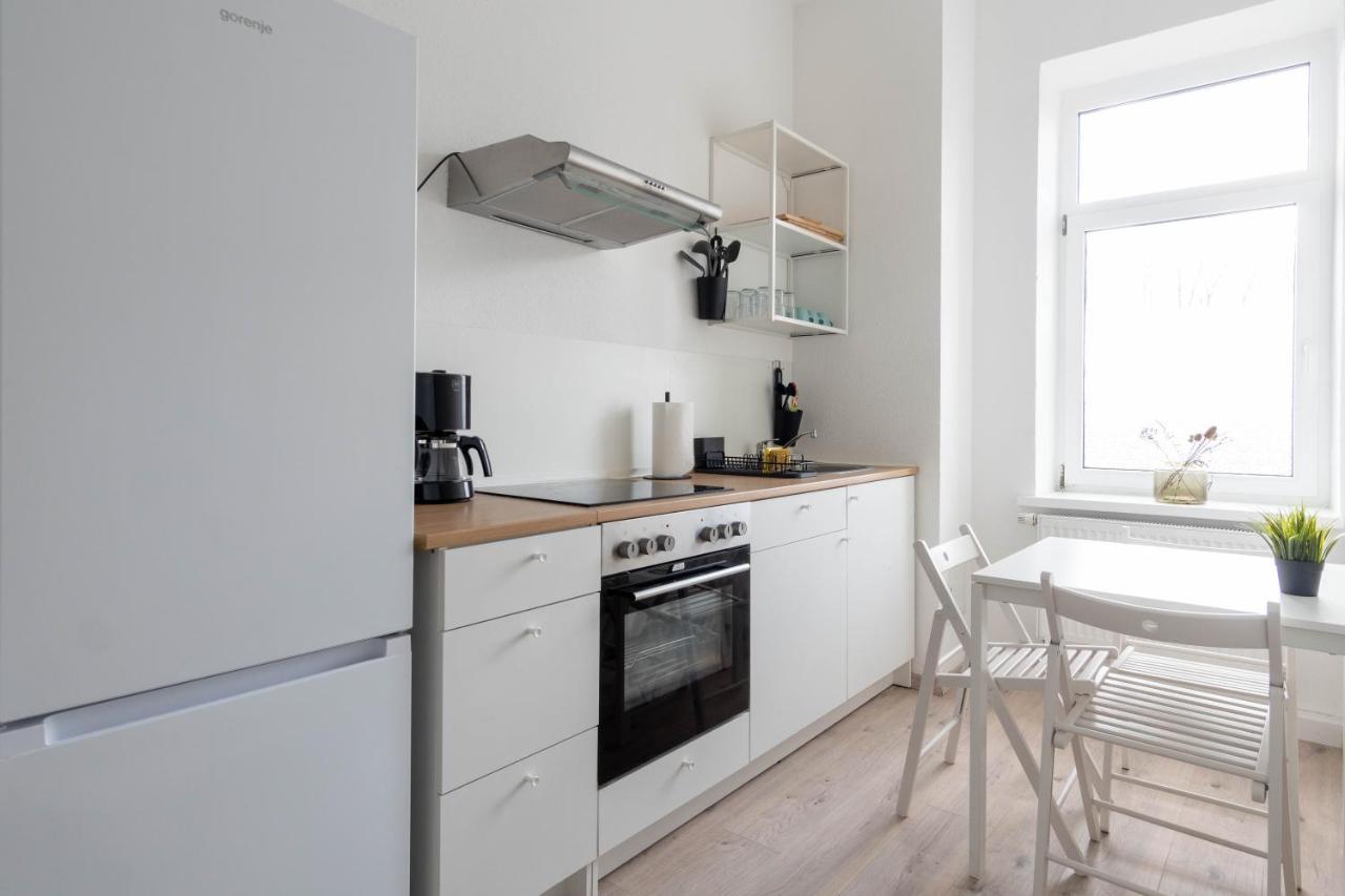Komfortable Monteursunterkunft: 4-zimmer-wohnung Mit Getrennten Betten *